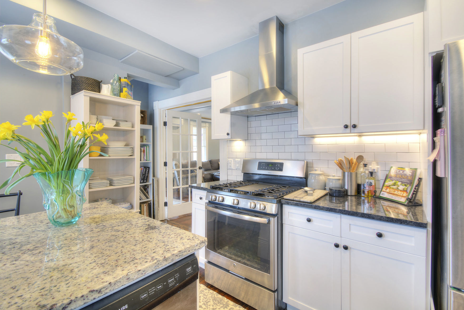 Hermes victorian kitchen